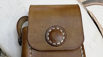 Veg tan leather cigarette case